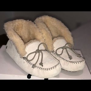 Ugg Alena Moccasin